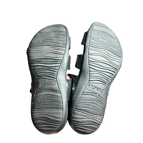 Vionic Black Crocodile embossed leather Adjustable Slip On Comfort Sandals Sz 9 - Picture 6 of 8